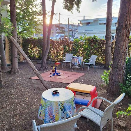 Hotel Agni -Enoikiazomena Diamerizmata Kallithea  Εξωτερικό φωτογραφία